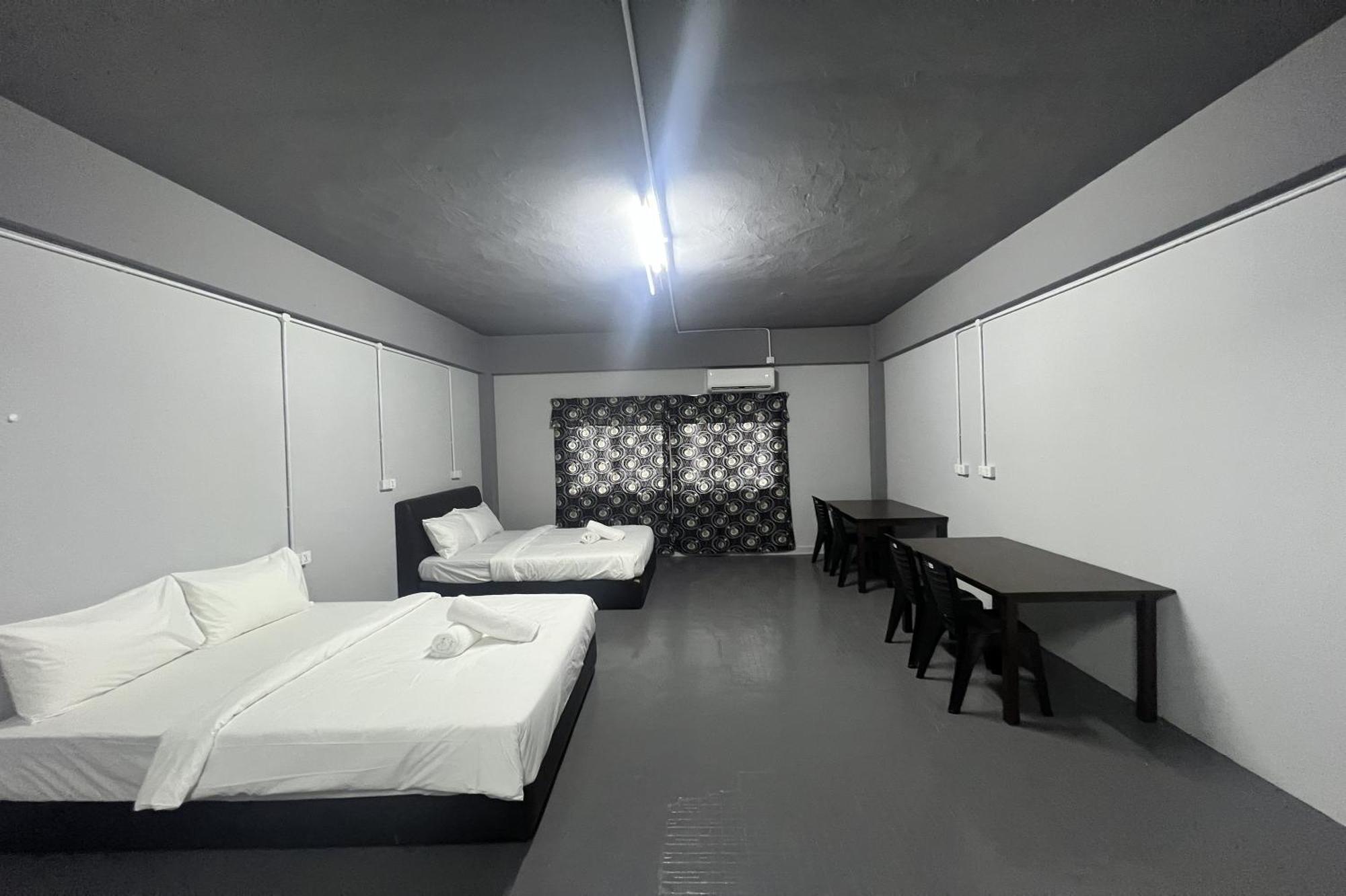 Makotel Hostel Ipoh Esterno foto